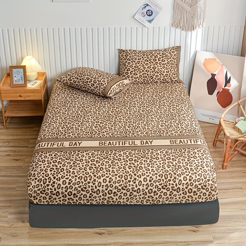 Bed Sheet Microfiber - Vintage Leopardenmuster Spannbettlaken-Set BEAUTIFUL DAY Buchstabenrand