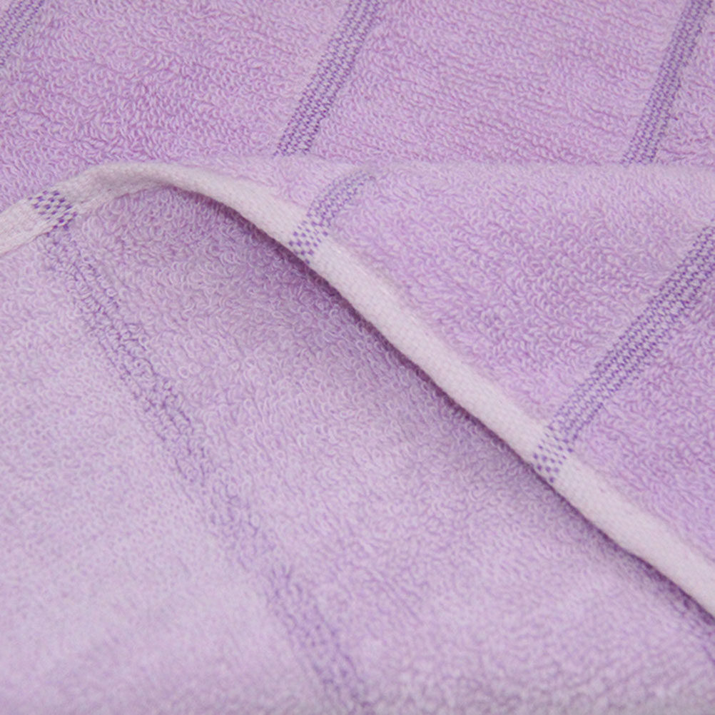 Lavendel-Besticktes Baumwoll-B – Home Textiles Pakistan Bewertung und Preis